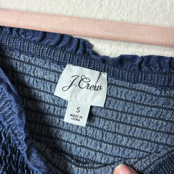 J. Crew puff sleeve chambray smocked top denim blue size small - Picture 6 of 10